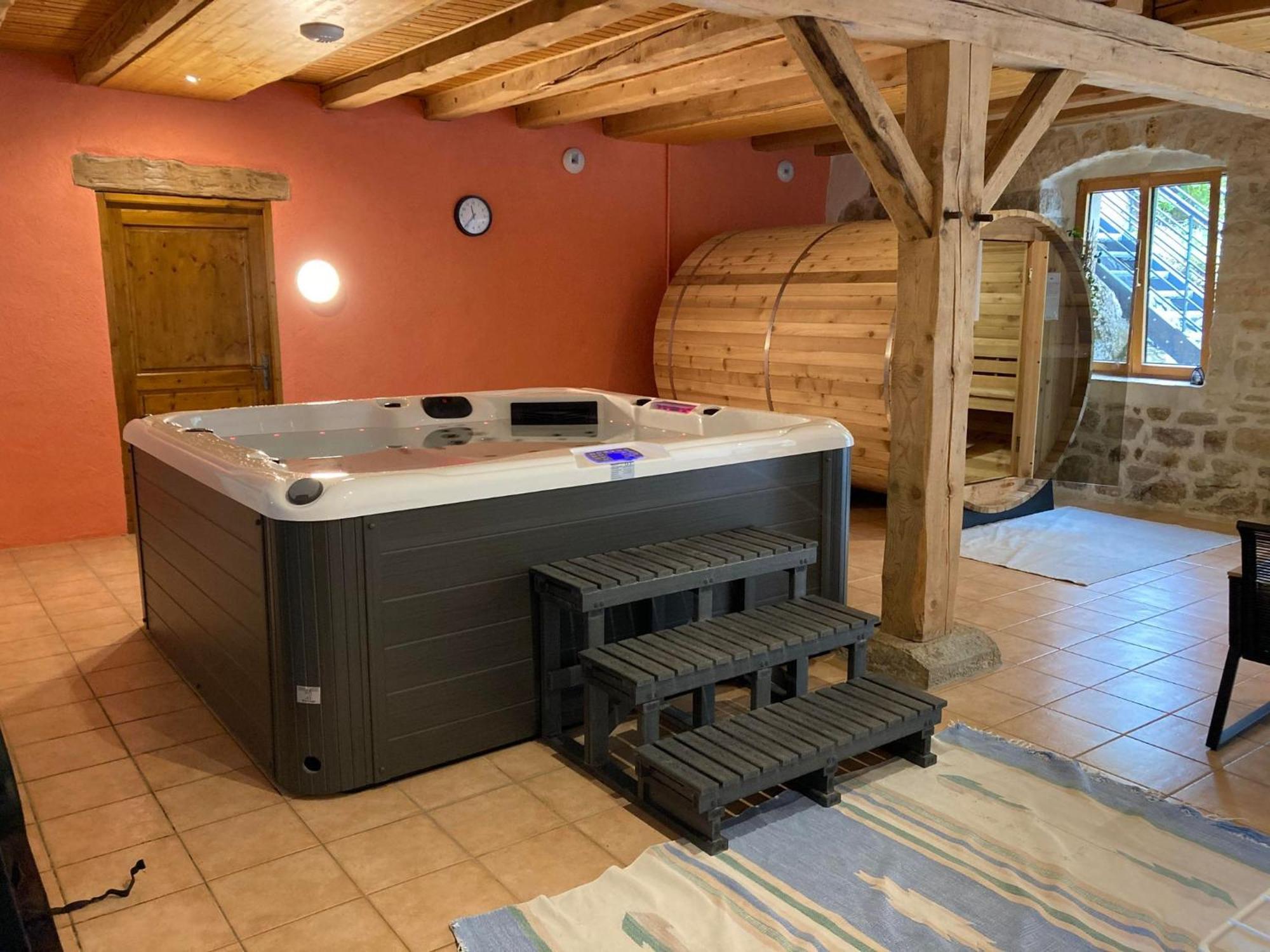 Le Moulin Des Oyes Acomodação com café da manhã Censeau Exterior foto