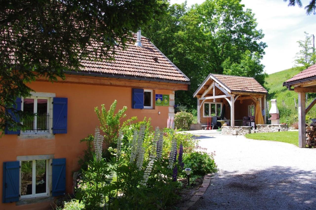 Le Moulin Des Oyes Acomodação com café da manhã Censeau Exterior foto
